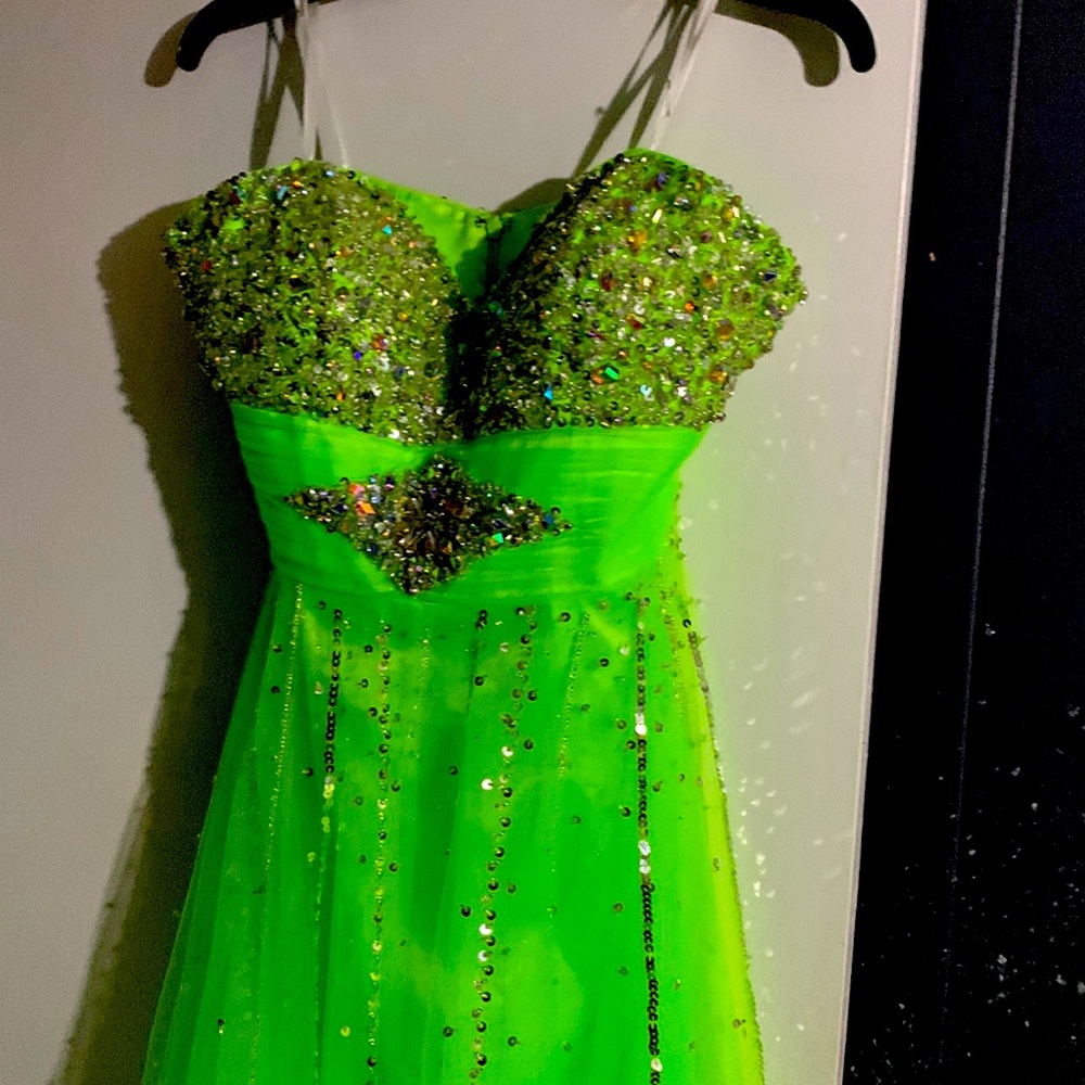 MacDuggal size 10 formal dress
